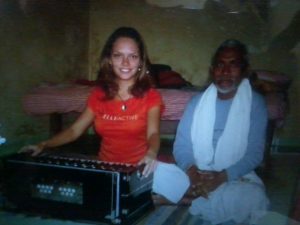 Bansi Baba - Indian harmonium teacher