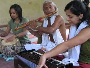 Bansi Baba - Table, Flute and Harmonium teacher in Rishikesh